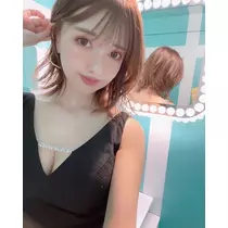 夏目 梨仔