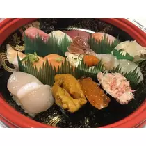 椿 はるな