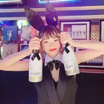平山愛美副社長