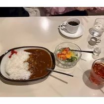 乙川 ゆあ