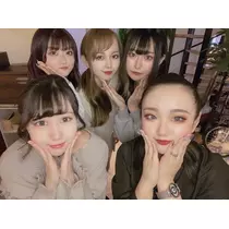 あいな