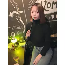 葉月 りほ