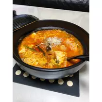 華