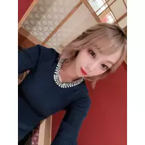 小川 真央