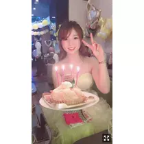 優月 あや菜