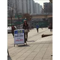 愛羽 仁美