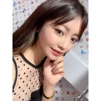 妃 えりな