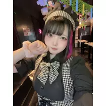 小鳥遊 もか
