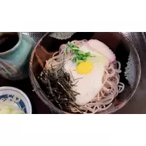 愛羽 仁美