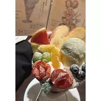 佐野 エマ