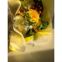 華