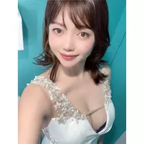 妃 えりな