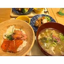 みさと