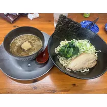 大尻 桃