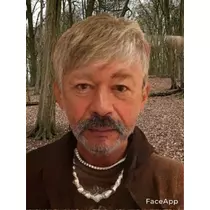 立華 碧