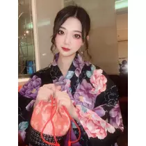 三鷹 真綺