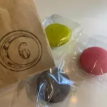 紬 ひい