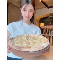 夏目 梨仔