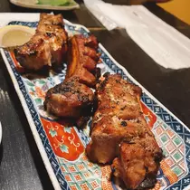 愛羽 仁美