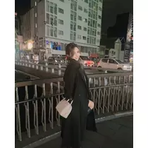 けいな