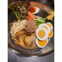 ふゆな