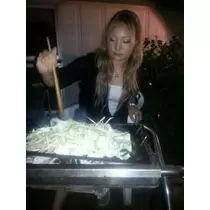 愛羽 仁美