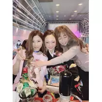 愛羽 仁美