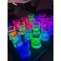 めい