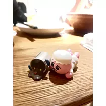 ティラノまな