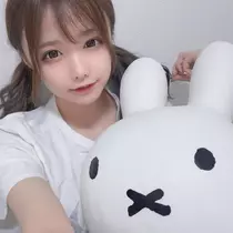 華咲  かのん