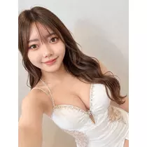 妃 えりな