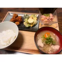 めい