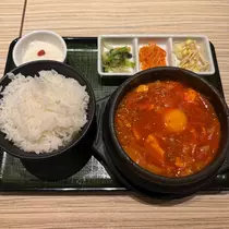 七星 ゆめ