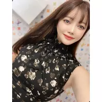 妃 えりな