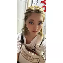 雨音 あゆみ