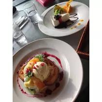 愛沢 まな