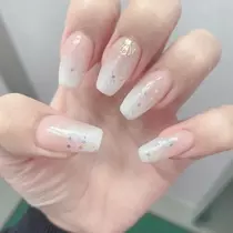 美波 なつ
