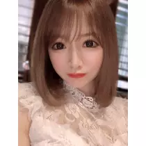 葉月 りほ