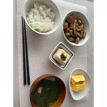 黒輝 りさ