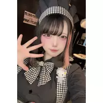 小鳥遊 もか