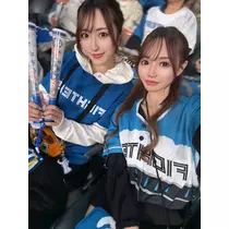 朔間 まりな