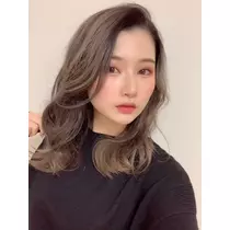 足立 はな