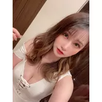足立 はな