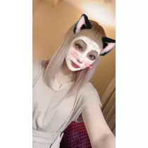 小川 真央