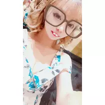 小川 真央