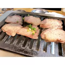 あや