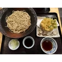 愛羽 仁美