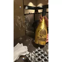 月愛