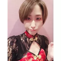 エミ （スタッフ）