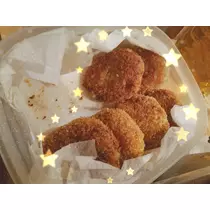 荒木 ナツミ